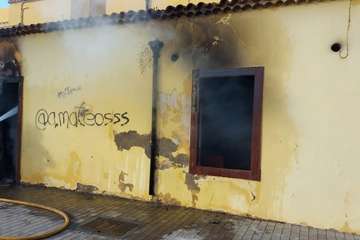  Enésimo incendio en el histórico inmueble de la Casa de la Condesa (Valle de Jinámar)/TA.